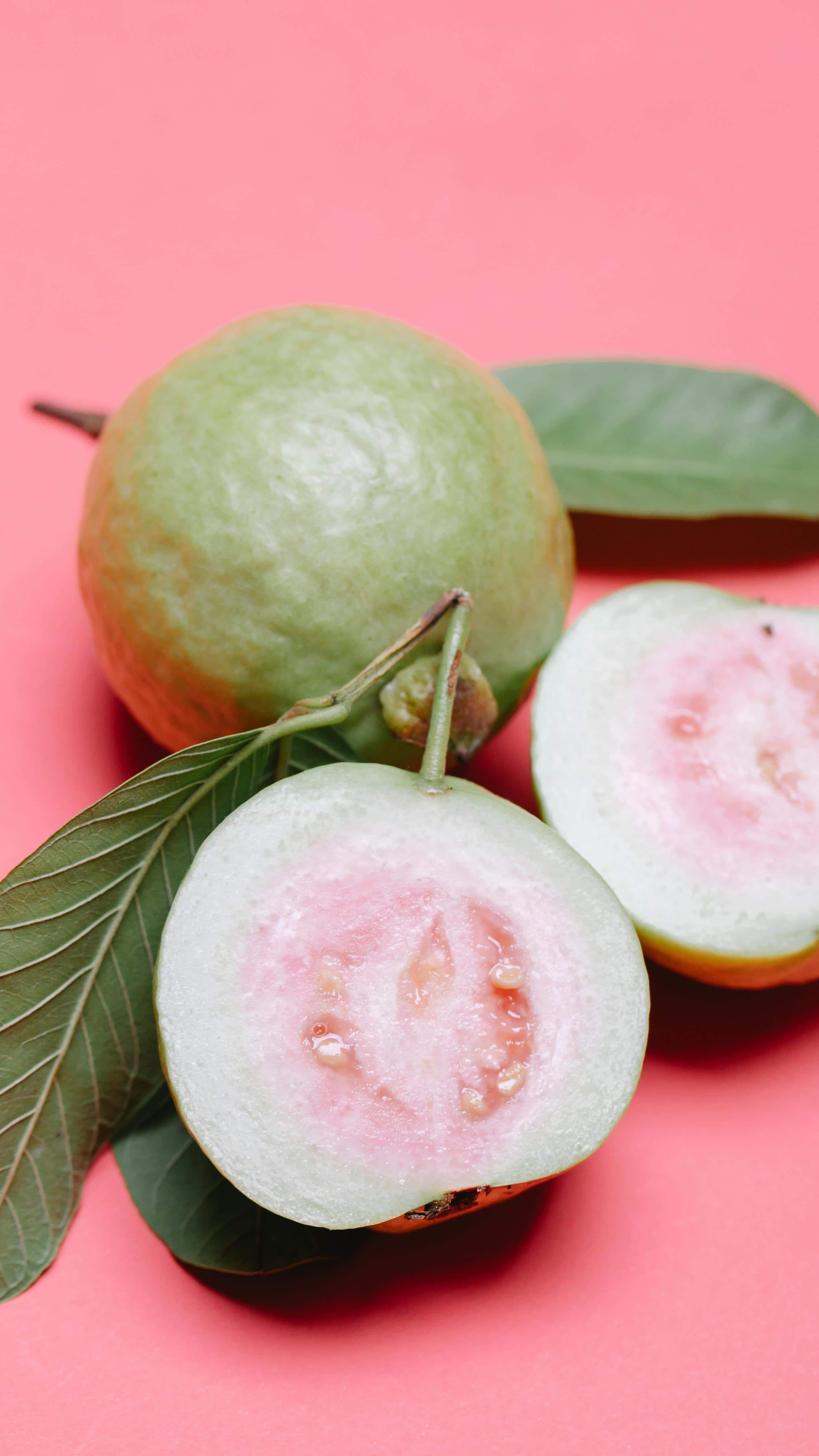 Amazing health benefits of guava leaves on an empty stomach